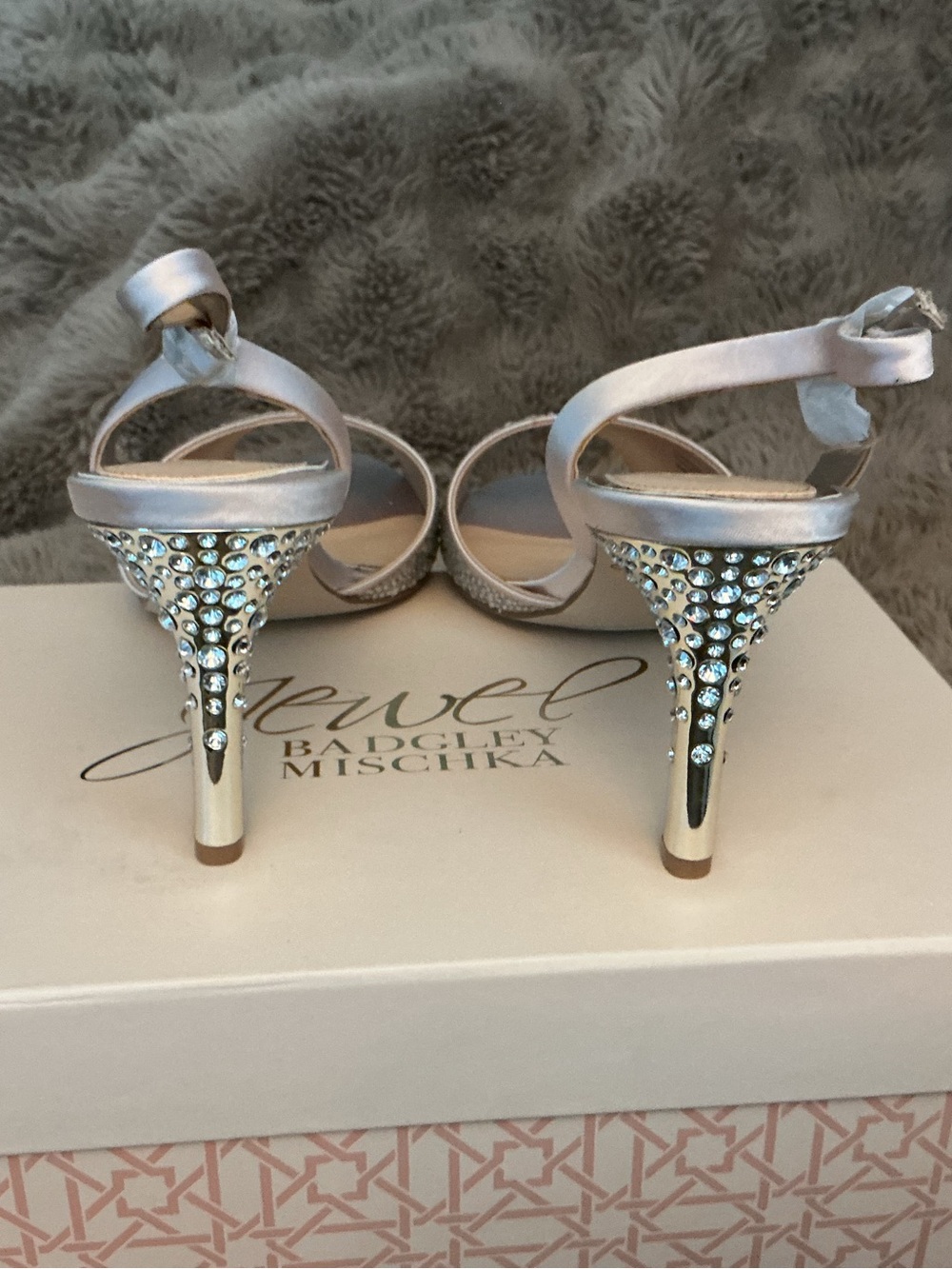 Badgley Mischka Jewel Champagne Rhinestone Embellished Slingback Heels Size 9